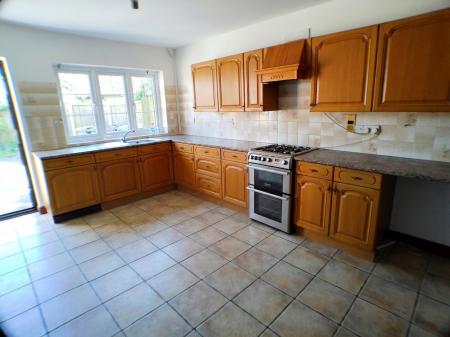 3 bedroom Semi-detached house to let in 1 Owthorpe Lane, Kinoulton,, Kinoulton, NG12