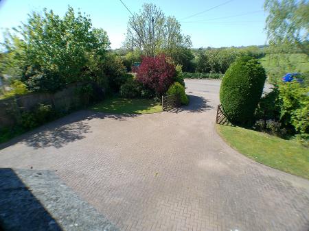 3 bedroom Semi-detached house to let in 1 Owthorpe Lane, Kinoulton,, Kinoulton, NG12