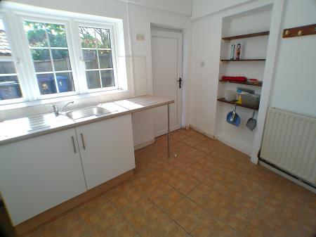 3 bedroom Semi-detached house to let in 1 Owthorpe Lane, Kinoulton,, Kinoulton, NG12