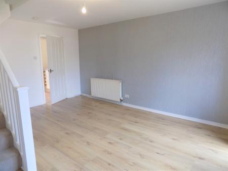2 bedroom Terraced House to let in Langdale Grove, Bingham, NG13