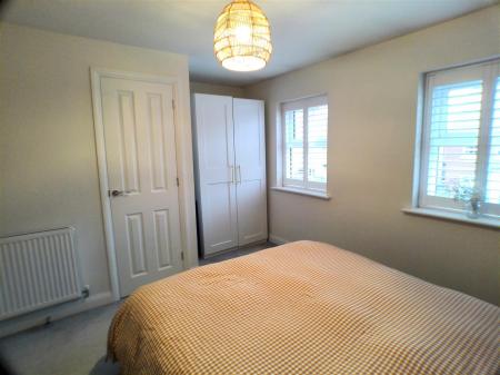 2 bedroom Semi-detached house for sale in Cabourn Drive, Bingham, Nottingham