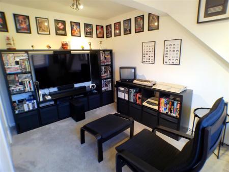 5 bedroom Detached house for sale in Chapel Street, Bottesford, Nottingham