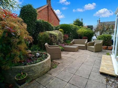 4 bedroom Detached house for sale in Fairfield Street, Bingham, Nottingham