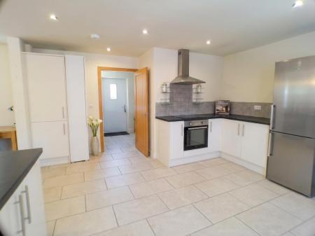 3 bedroom Detached bungalow for sale in Albert Street, Bottesford, Nottingham