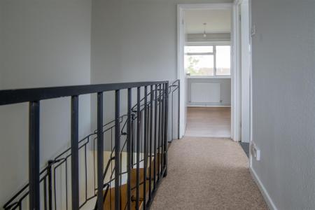 2 bedroom End of terrace house for sale in Langdale Grove, Bingham, Nottingham