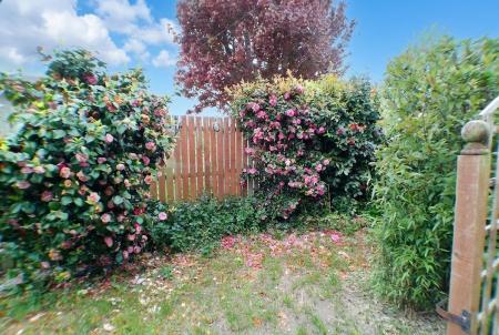 2 bedroom Apartment for sale in Holloway Close, East Bridgford, Nottingham