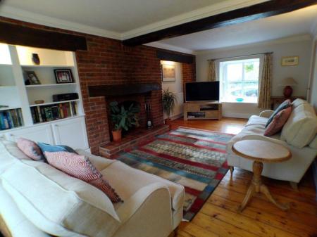 4 bedroom Character Property for sale in Browns Lane, East Bridgford, Nottingham
