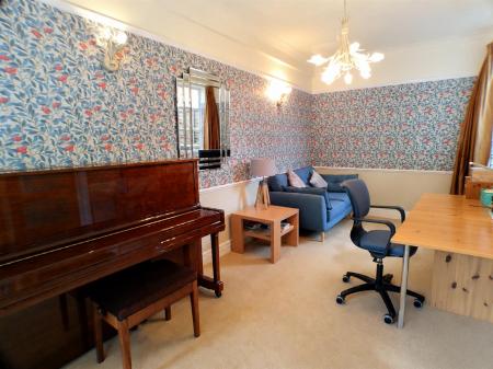 4 bedroom Character Property for sale in Browns Lane, East Bridgford, Nottingham