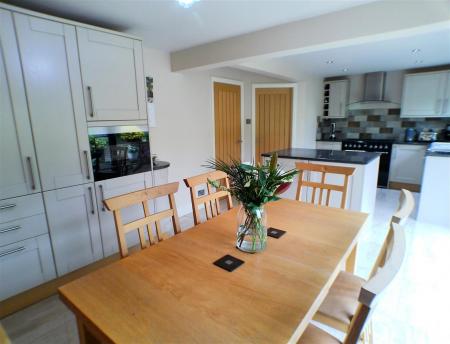 4 bedroom Character Property for sale in Browns Lane, East Bridgford, Nottingham