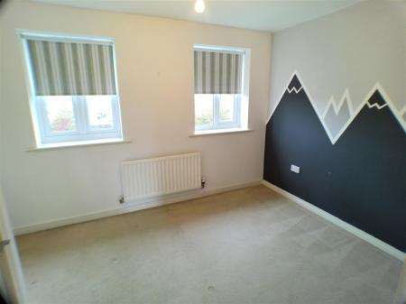 2 bedroom Semi-detached house for sale in Chipmunk Way, Newton, Nottingham