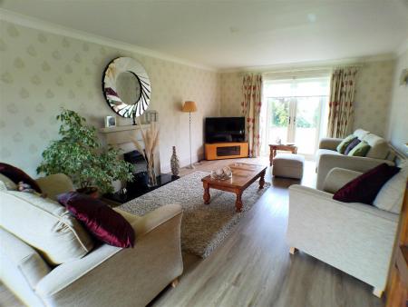 3 bedroom Detached house for sale in Bottesford