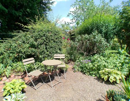 5 bedroom Character Property for sale in Kneeton Road, East Bridgford, Nottingham
