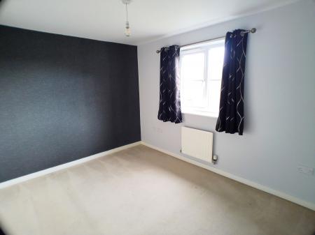 2 bedroom Semi-detached house for sale in Chipmunk Way, Newton, NG13