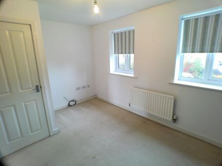 2 bedroom Semi-detached house for sale in Chipmunk Way, Newton, NG13