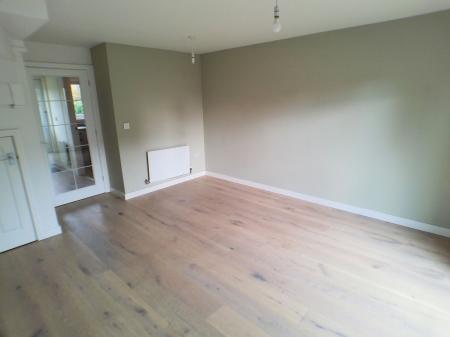 2 bedroom Semi-detached house for sale in Chipmunk Way, Newton, NG13