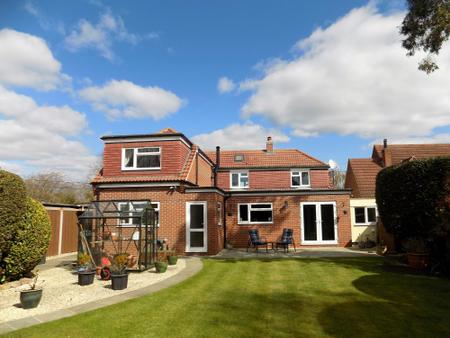 Chapel Street, Bottesford, NG13