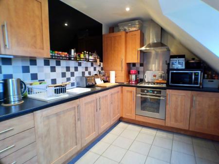 2 bedroom Flat for sale in Long Acre, Bingham, NG13