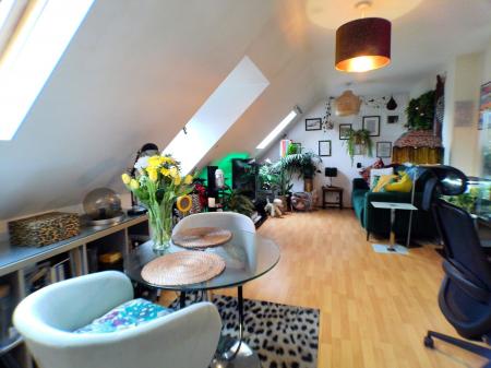 2 bedroom Flat for sale in Long Acre, Bingham, NG13