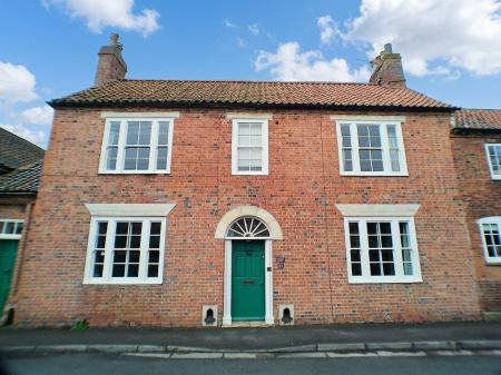 7 bedroom Character Property for sale in Market Street, Bottesford, NG13