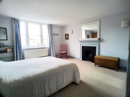 7 bedroom Character Property for sale in Market Street, Bottesford, NG13