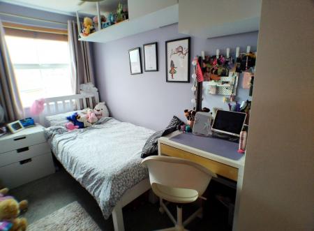 4 bedroom Terraced House for sale in Cherwell Gardens, Bingham, NG13