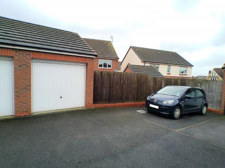 4 bedroom Terraced House for sale in Cherwell Gardens, Bingham, NG13