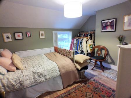 2 bedroom Terraced House for sale in Main Street, East Bridgford, NG13