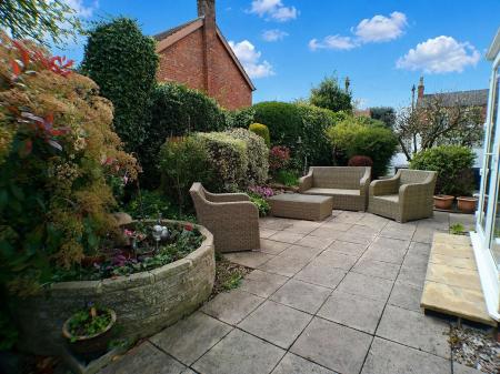 4 bedroom Detached house for sale in Fairfield Street, Bingham, NG13