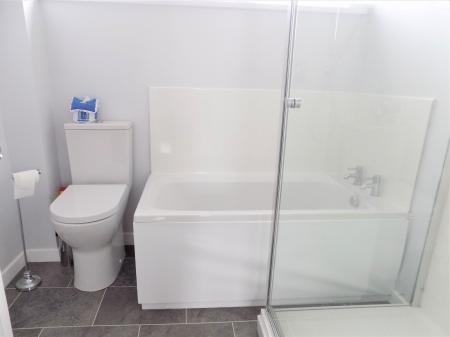 3 bedroom Semi-detached house for sale in Cooper Close, Cropwell Bishop, NG12