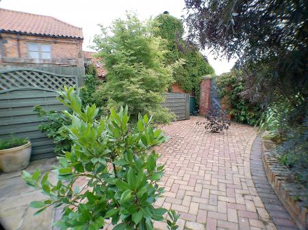2 bedroom Barn Conversion for sale in Shelton, Newark, NG23