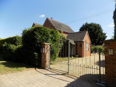 5 bedroom Character Property for sale in Spring Lane, Flintham, NG23