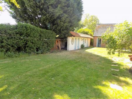 5 bedroom Character Property for sale in Spring Lane, Flintham, NG23