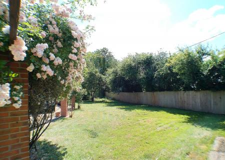 5 bedroom Character Property for sale in Spring Lane, Flintham, NG23