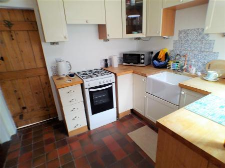 2 bedroom Terraced House for sale in Station Terrace, Radcliffe-On-Trent, NG12