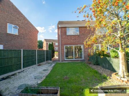 2 bedroom End of terrace house for sale in Langdale Grove, Bingham, NG13