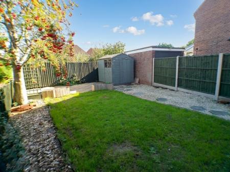 2 bedroom End of terrace house for sale in Langdale Grove, Bingham, NG13