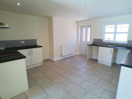 3 bedroom Detached bungalow for sale in Albert Street, Bottesford, NG13