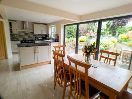 4 bedroom Character Property for sale in Browns Lane, East Bridgford, NG13