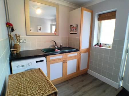 3 bedroom Detached house for sale in Riverside Walk, Bottesford, NG13