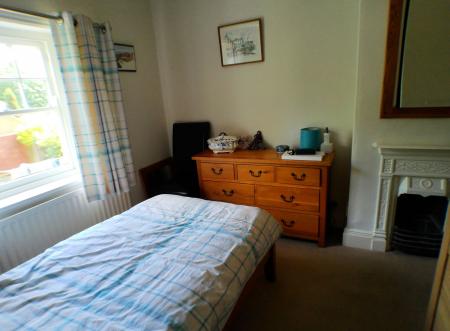 5 bedroom Character Property for sale in Kneeton Road, East Bridgford, NG13