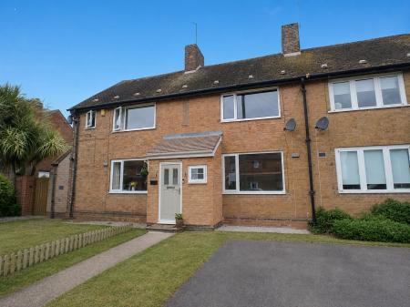 Trenchard Close, Newton, NG13