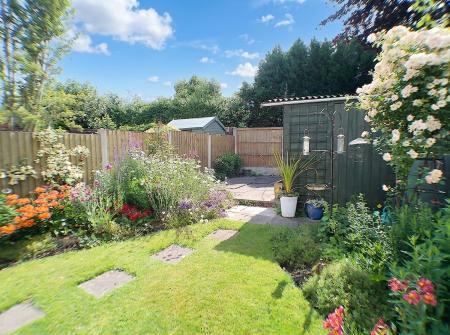 3 bedroom Terraced House for sale in Croft Rise, East Bridgford, NG13