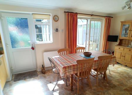 3 bedroom Terraced House for sale in Croft Rise, East Bridgford, NG13