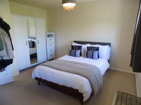2 bedroom Terraced House to let in Nightingale Way, Bingham, NG13