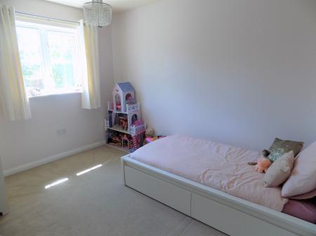 2 bedroom Terraced House to let in Nightingale Way, Bingham, NG13
