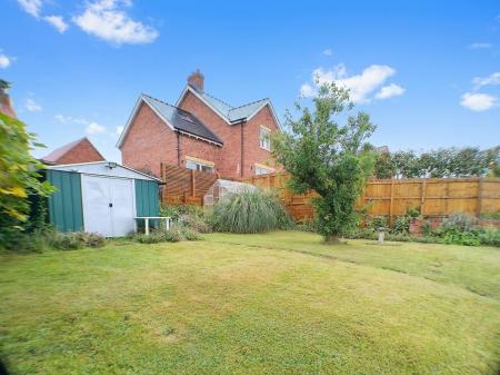 3 bedroom Detached bungalow for sale in Bulcote Drive, Burton Joyce, NG14