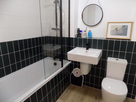 3 bedroom Semi-detached house for sale in Palmer Avenue, Bottesford, NG13