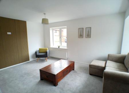3 bedroom Detached house for sale in Walnut Road, Bottesford, NG13
