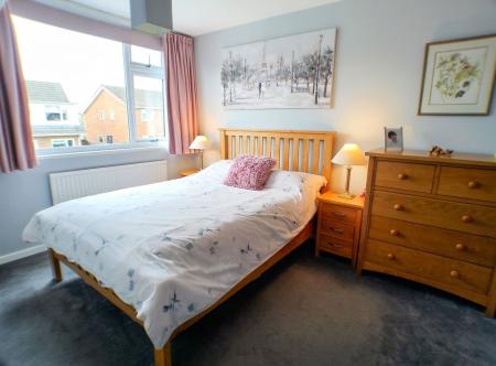 3 bedroom Semi-detached house for sale in Cox Drive, Bottesford, NG13