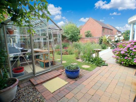 4 bedroom Detached house for sale in Spire View, Bottesford, NG13